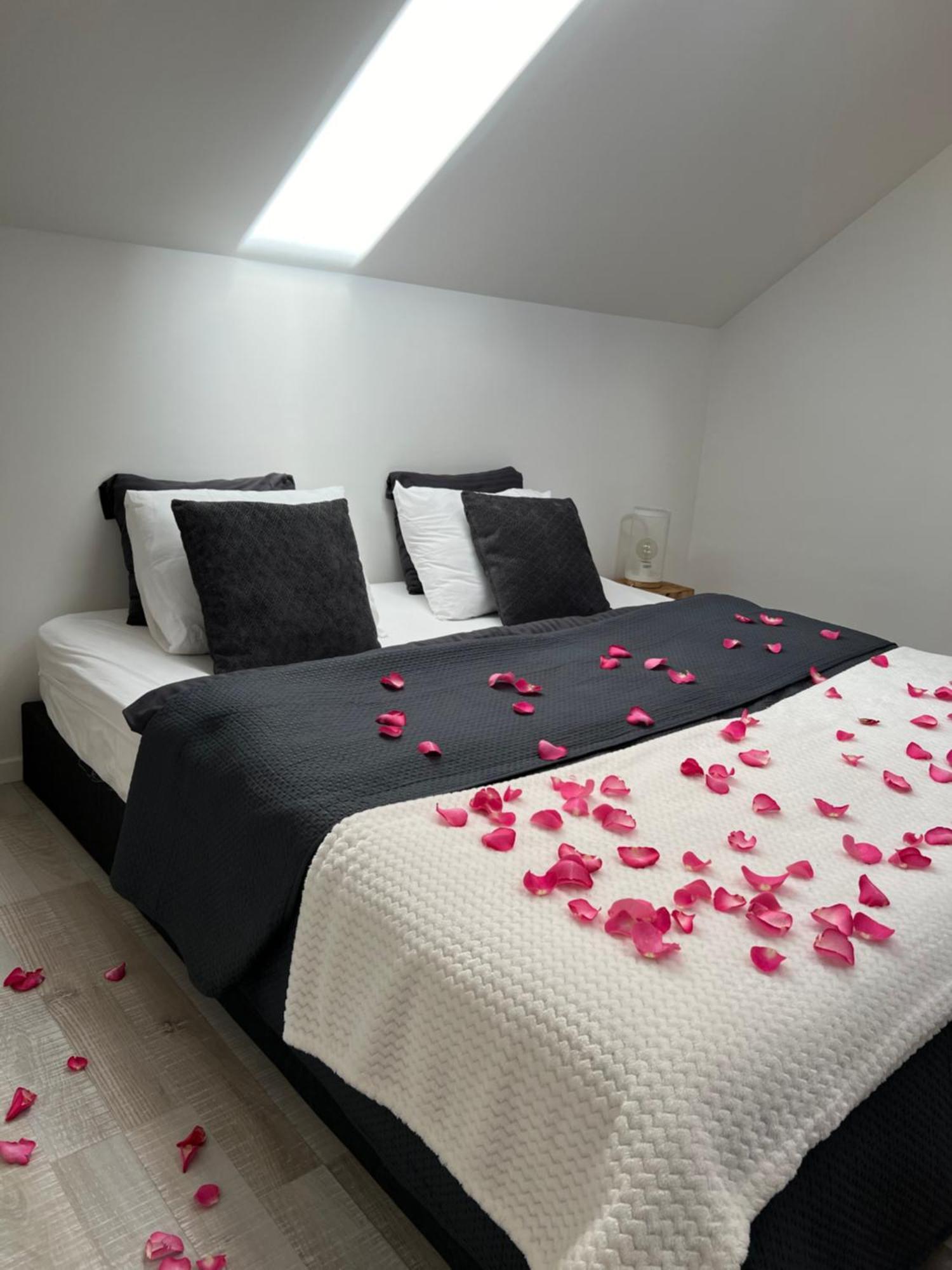 Apartmán Wellness Loft Huy Exteriér fotografie