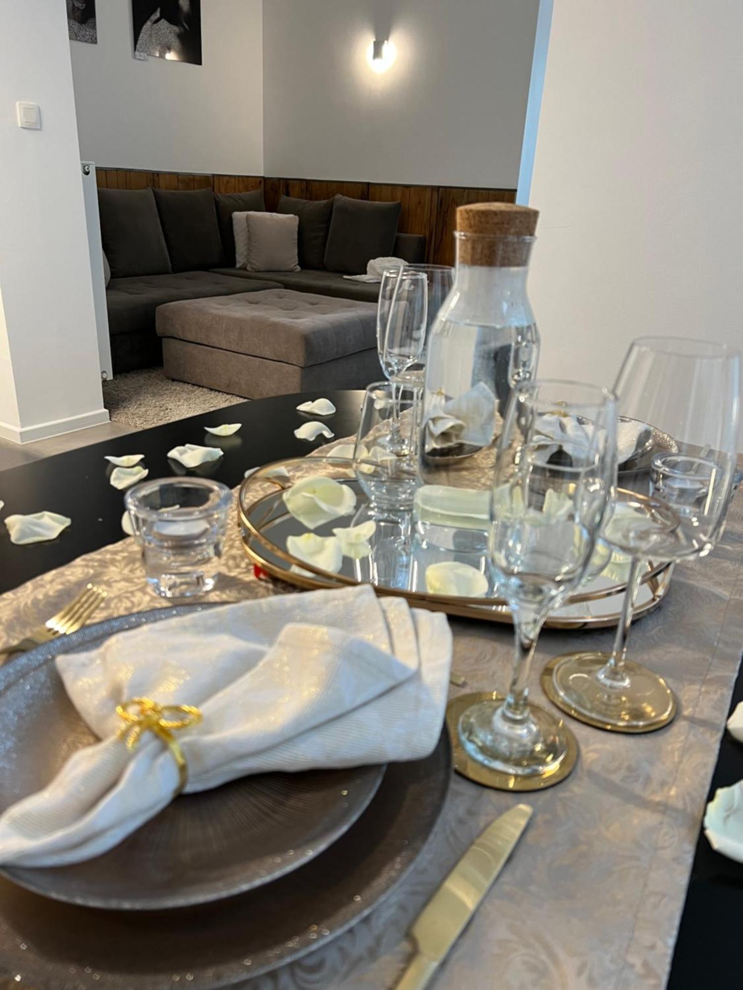 Apartmán Wellness Loft Huy Exteriér fotografie